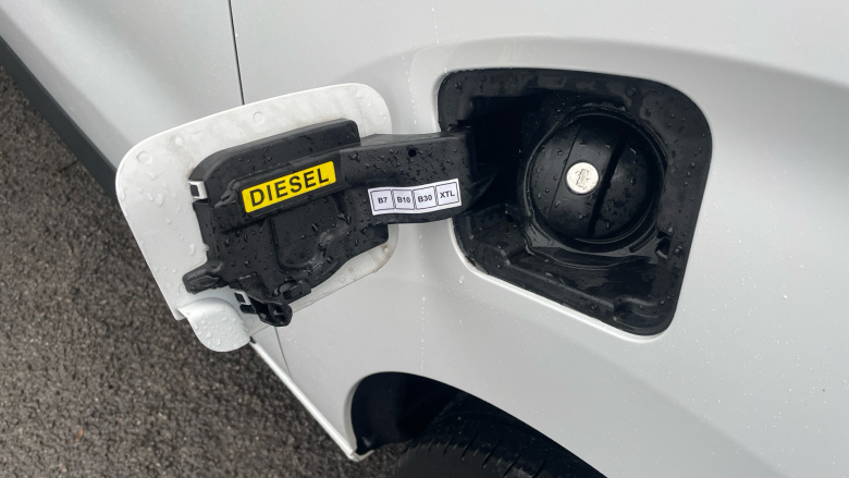 Vauxhall Vivaro L1 Diesel 1.5 Turbo D 120 Prime H1 Van